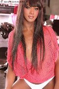 Foto Annunci Travescort Milano Laura Terza Gamba - 12