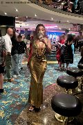 Napoli Trans Ellena Bittencourt 392 12 74 529 foto selfie 22