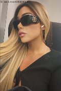 Napoli Trans Ellena Bittencourt 392 12 74 529 foto selfie 31