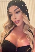 Napoli Trans Ellena Bittencourt 392 12 74 529 foto selfie 1