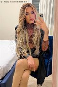  Trav Raffaela Menicucci Xxl 331 13 10 618 foto selfie 12