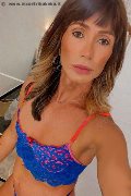  Trav Vivian 366 45 04 341 foto selfie 15