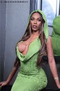 Foto Annunci Transescort Milano Barbie Black - 44