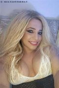 Arcore Trans Sophie Massaggiatrice 328 79 52 757 foto selfie 5