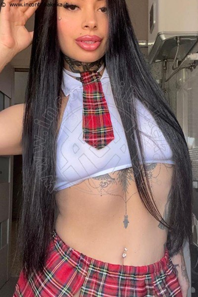 Samira kiss BERGAMO 3894234193